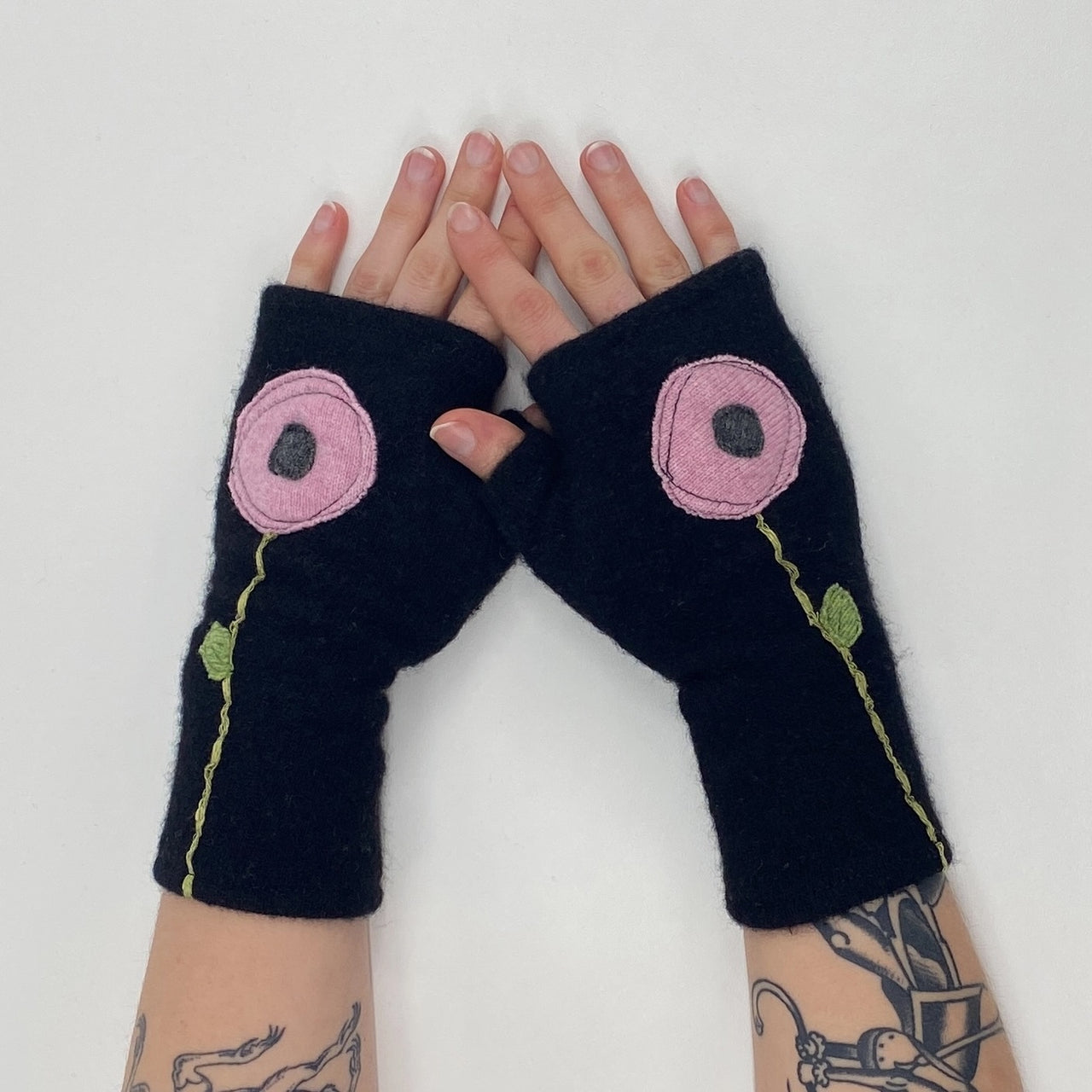 Sardine Clothing Co: Poppy Fingerless Gloves