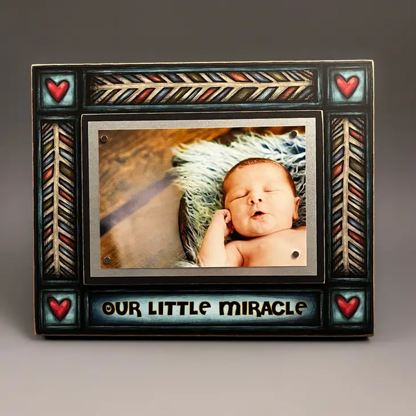 Macone Clay: Our Little Miracle Frame, LG