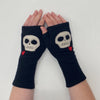 Sardine Clothing Co: Skull w/ Heart Fingerless Gloves