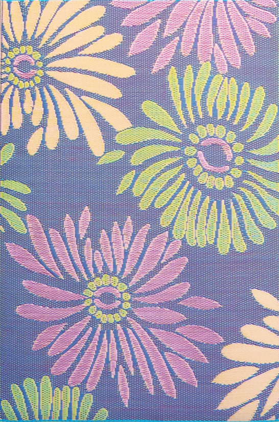 Mariachi Mad Mats, Daisy