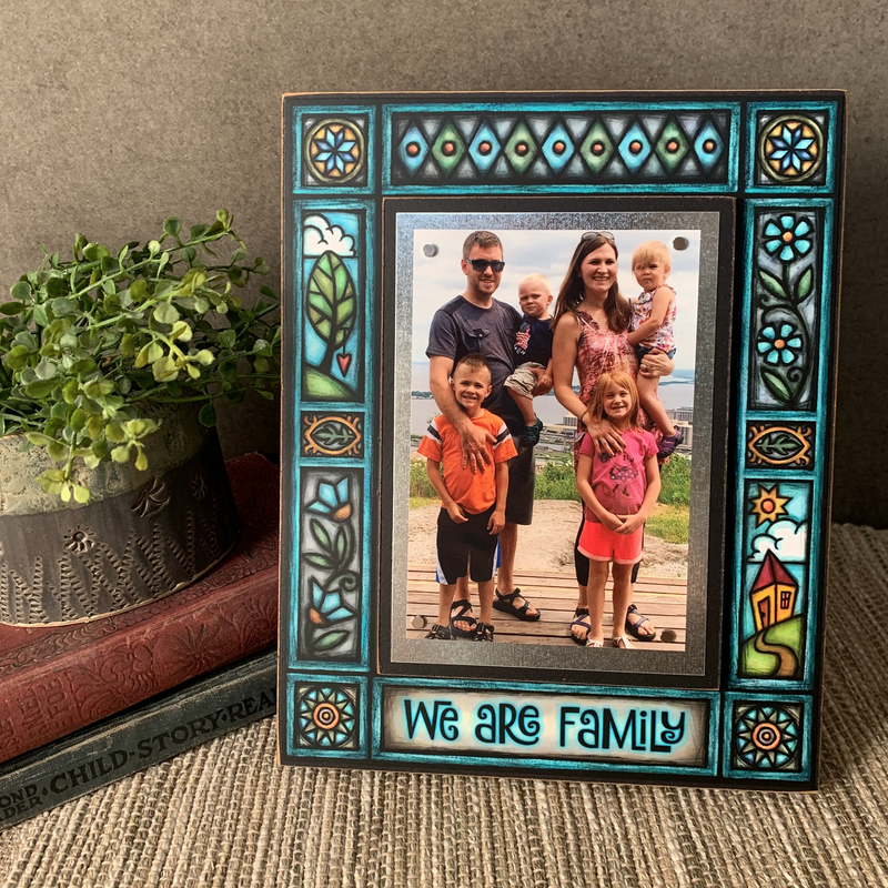 Macone Clay: We Are Family Large Frame