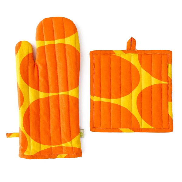See Design: Oven Mitt/Potholder Set