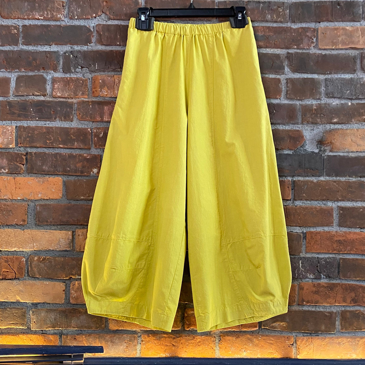 Eleven Stitch: Tucked Hem Pant