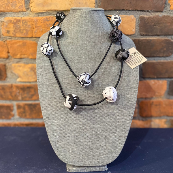 Fiddlesticks: Jawbreaker Necklace