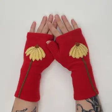 Sardine Clothing Co: Coneflower Fingerless Gloves