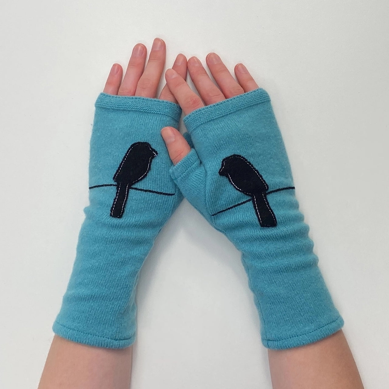 Sardine Clothing Co: Bird on Wire Fingerless Gloves
