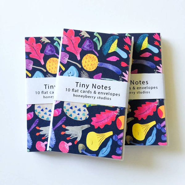 Honeyberry: Colorful Mushrooms Tiny Notes